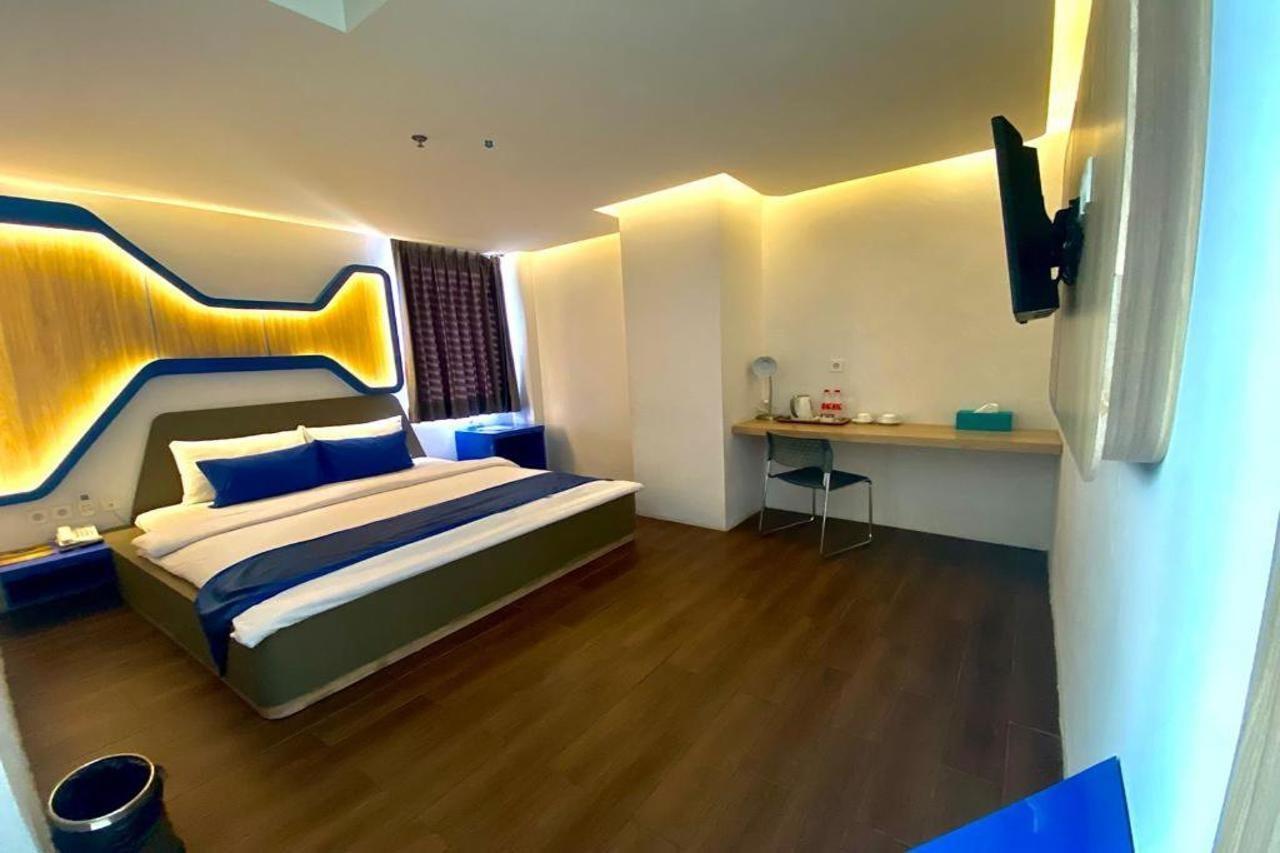 Golden Palace Hotel Batu Merah Kültér fotó